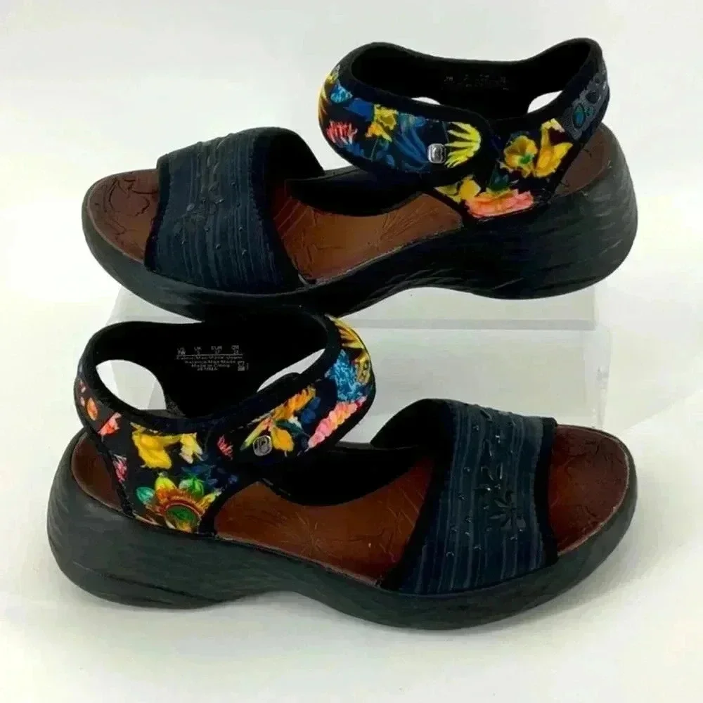 Bzees SANDALS - Picture 1 of 5